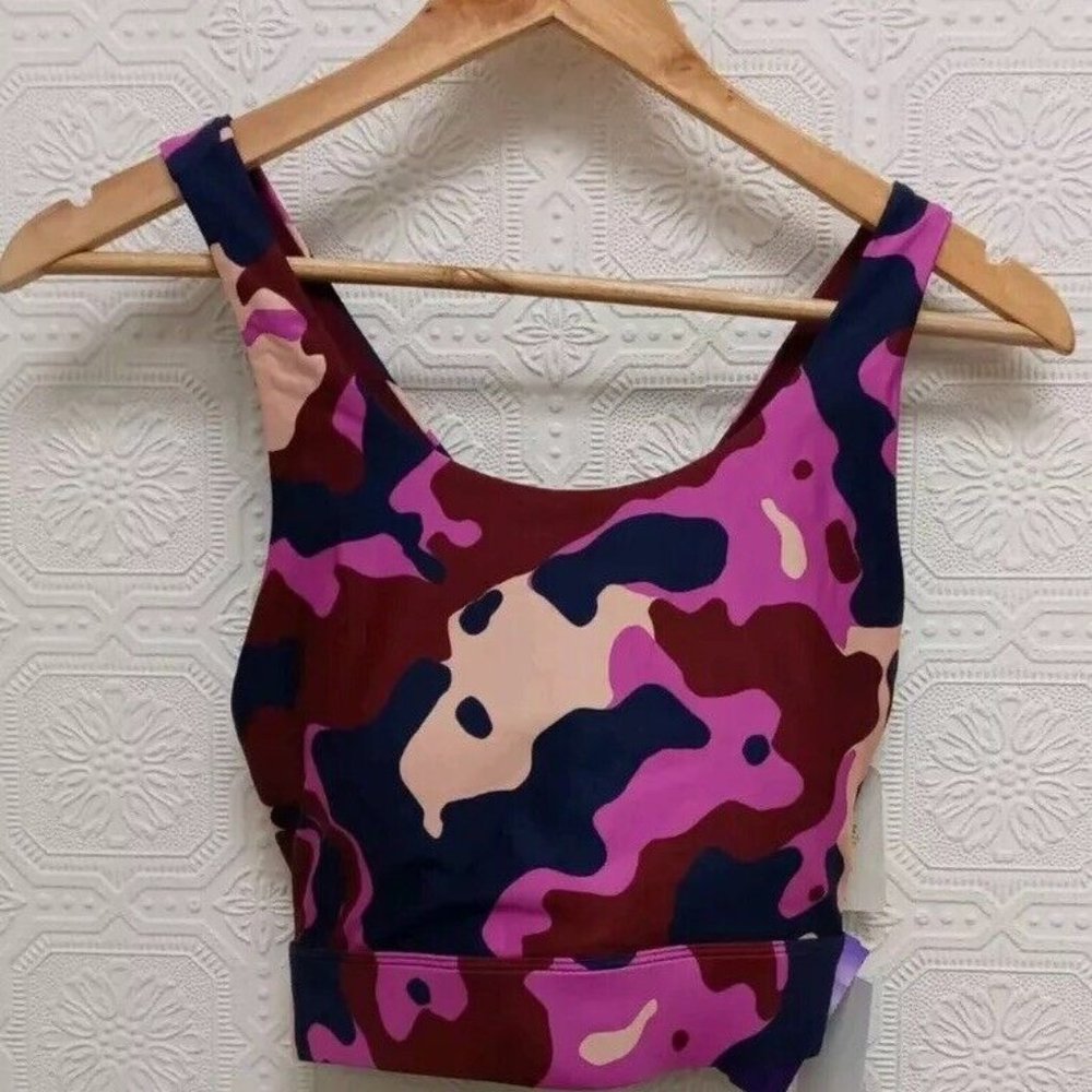 NWT Fabletics Multi Color Camo High Impact Criss Cross Back Athletic Bra Size